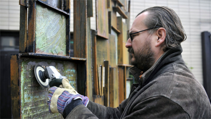 Milan Lukáč, auteur du monument du Rideau de fer 