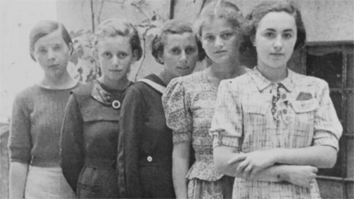 The first 999 Jewish girls in Auschwitz  