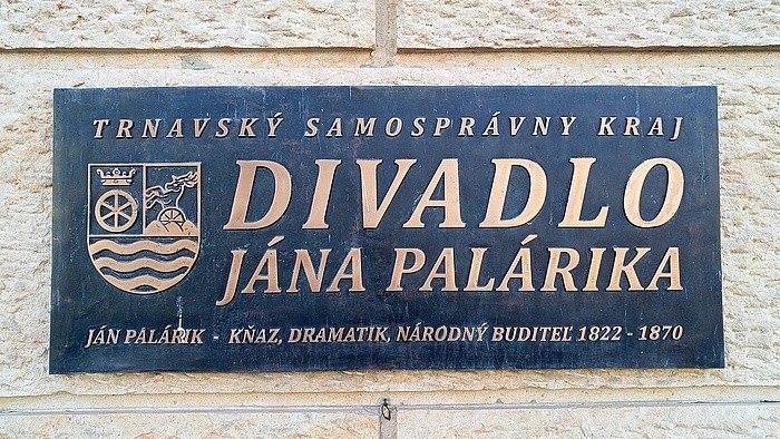 01_trnava-divadlo_Kay Zeisberg.jpg