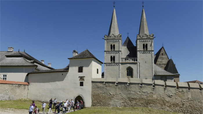 Zipser Kapitel: Neue Erkenntnisse aus der Architektur