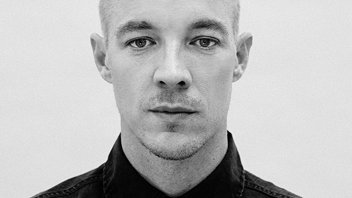 Mental_FM: Diplo, Tittingur aj KIN