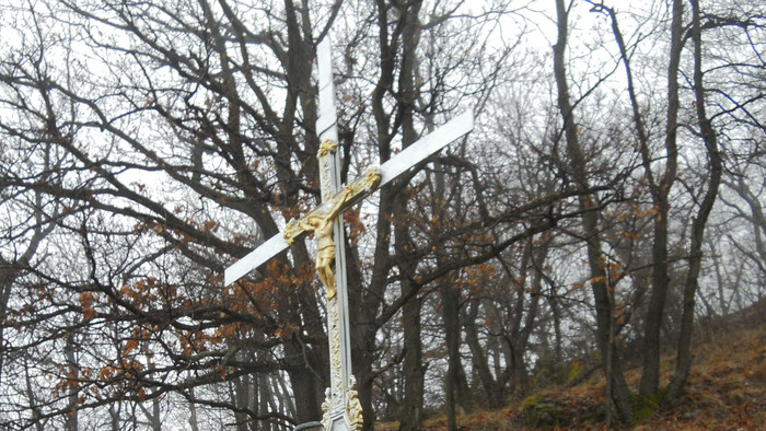 Krížová cesta nad Sebechlebmi 