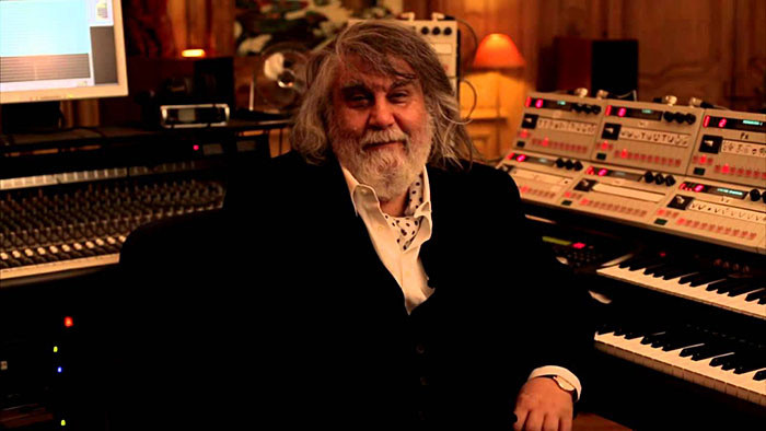 Mental_FM: Vangelis, Kim Gordon, Brian Eno aj Coil