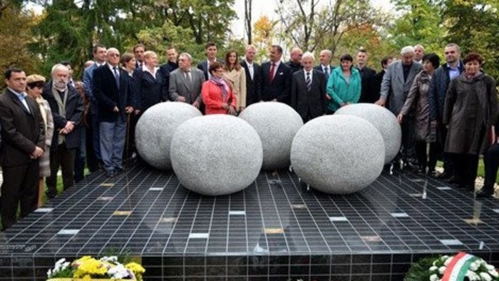 Monument to all Slovak Olympians