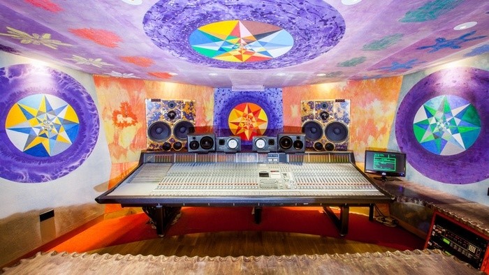 Nahrávacie štúdiá: Strongroom Studio