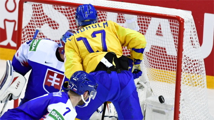 Ice hockey WC: Slovaks haven’t secured quarterfinals against Sweden 