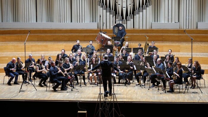 Saxophobia: Koncert 40-členného saxofónového orchestra