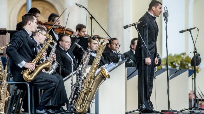 Les invito a festejar el 30 cumpleaños de la banda Bratislava Hot Serenaders