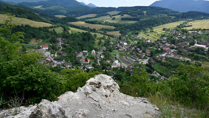 Burgruine Košeca als Ausflugsziel