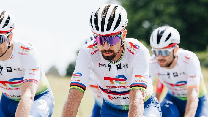 Peter Sagan mal v cieli dobrú náladu, rozhodol sa šetriť sily