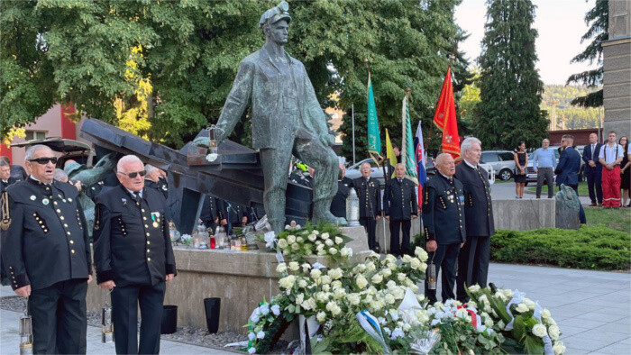 White Roses Day commemorates victims of mining disasters