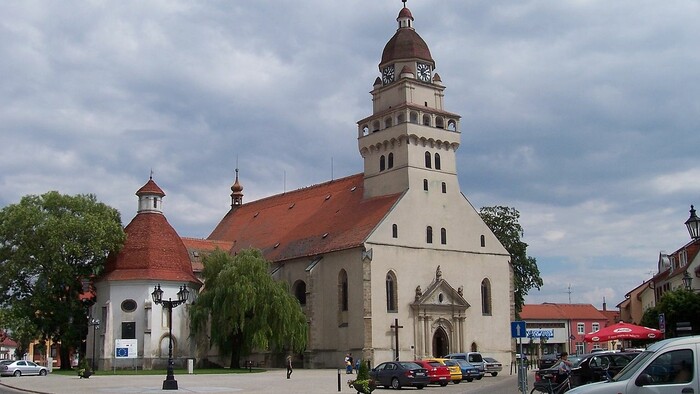 Farský kostol svätého Michala Archanjela v Skalici