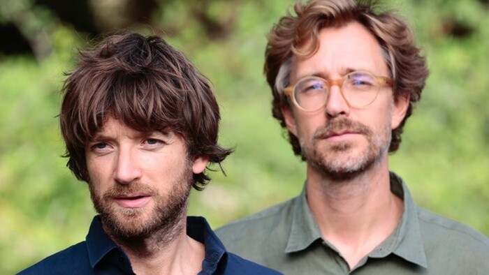 Vypočujte si rozhovor s Kings of Convenience