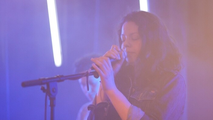 Mental_FM: Tirzah, Caterina Barbieri, Hector Zazou aj Burgr