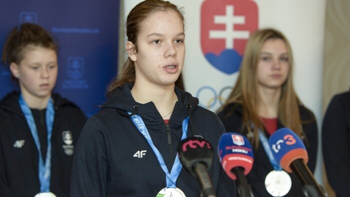 Ice-hockey player Nela Lopusanova ranked 3rd best in the world