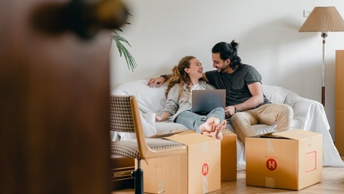 Slováci žijú s rodičmi aj po tridsiatke. Mamahotel alebo nutnosť? 