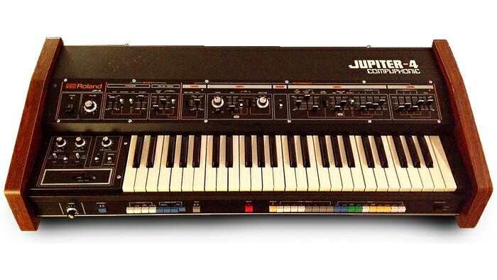 Roland Jupiter 4