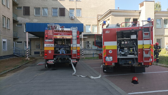 Dobre vedieť - Pri požiari v nemocnici by sme mali poslúchať pokyny personálu