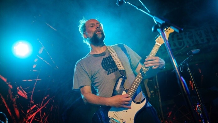 Exclusive_FM: Built To Spill, Tokischa