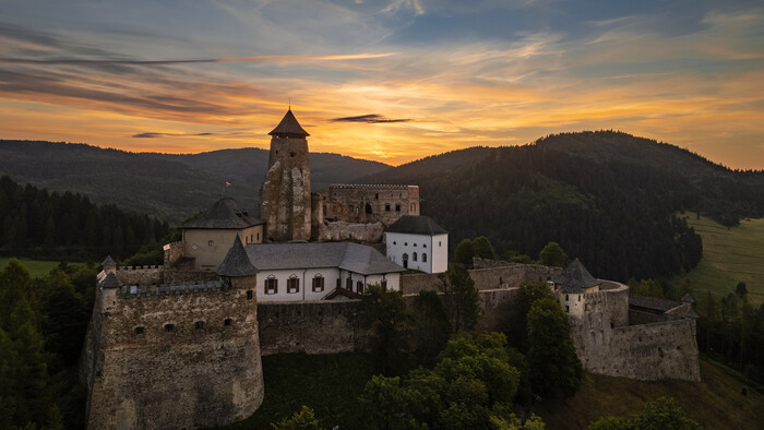 hrad SL DJI_0641-HDR.jpg