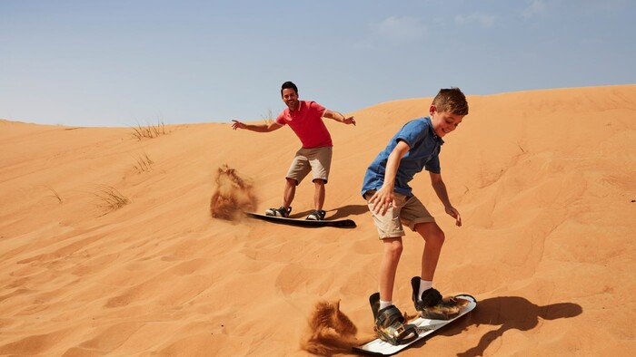 DTCM_D01S02_Sandboarding_C1265.jpg