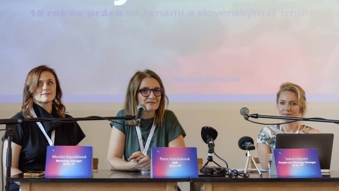 Plus de femmes dans les métiers des technologies de l'information TI