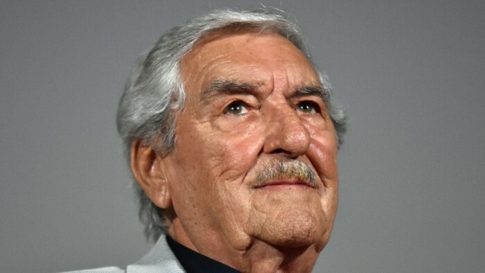 Uno de nuestros grandes, el leyendario actor, Štefan Kvietik, cumple 90 años