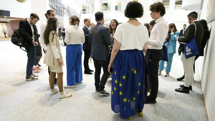 Sondage : Les jeunes Slovaques font davantage confiance à l'UE qu'au gouvernement