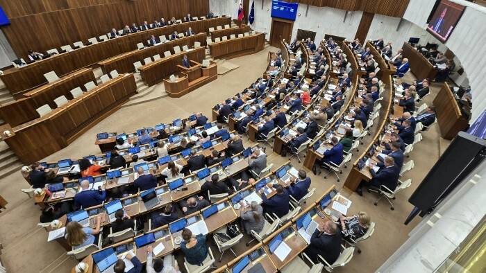 Extraordinary Parliamentary session to start Tuesday