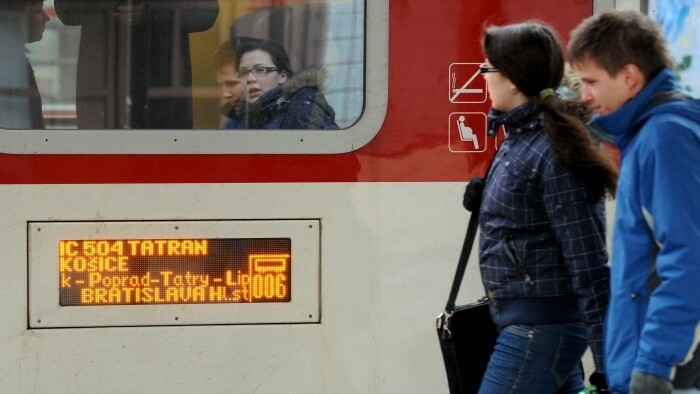 Trains : l’annulation des IC liée aux express 