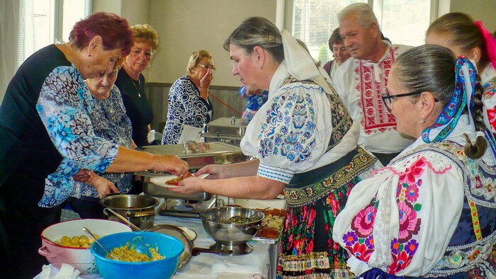 Deň zo zemiakov, kapusty a kysnutého cesta