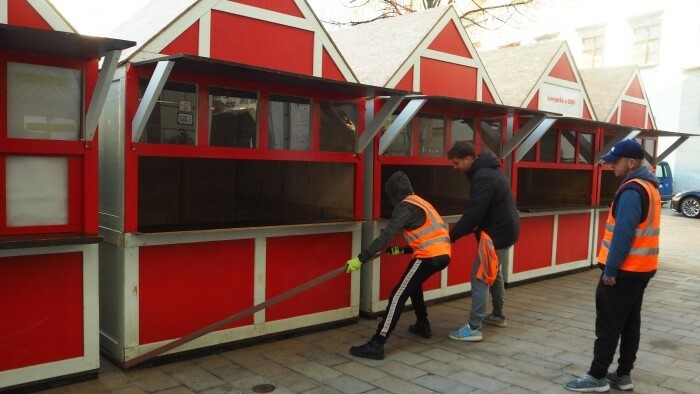 Los mercados navideños van abriendo sus puertas