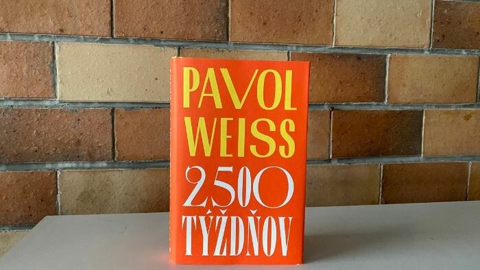 Nový román Pavla Weissa 2 500 týždňov