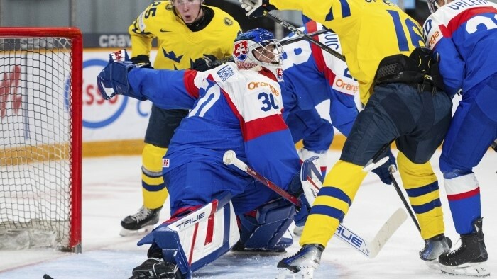 Eslovaquia se enfrenta a Finlandia en los cuartos de final en el Campeonato Mundial de Hockey sobre hielo sub-20