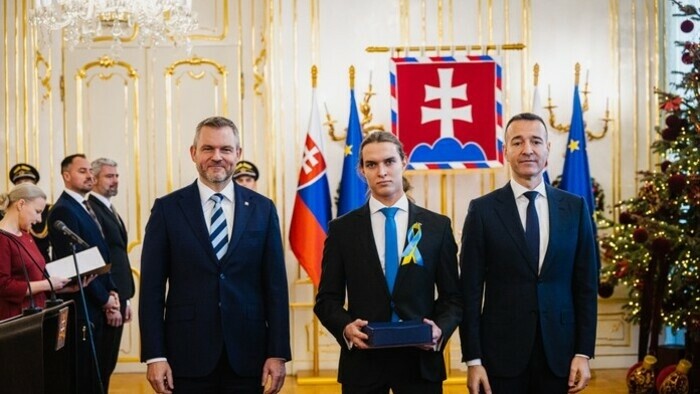 The President received students who won international competitions