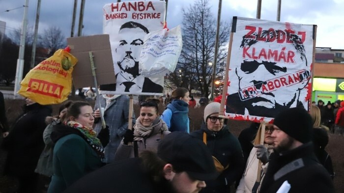 Obvinil Gruzínsku národnú légiu z napojenia na slovenské protesty 