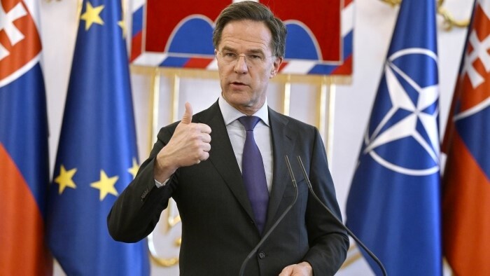 Mark Rutte vyzdvihol spoluprácu vojakov 