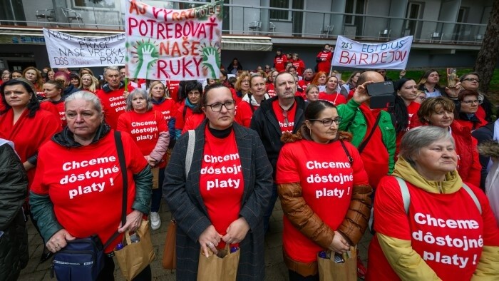 Angestellte der Pflegeheime protestieren gegen menschenunwürdige Löhne