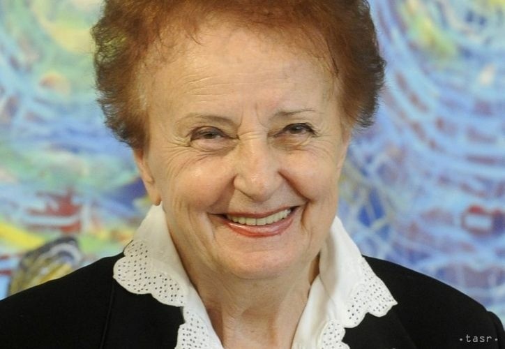 eva rysova.jpg