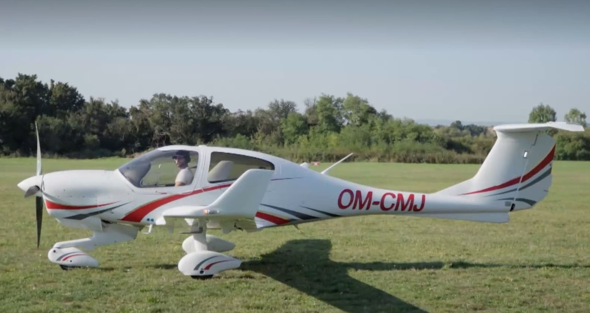 Boli ste už na aeroturistike? Uvidíte krajinu, ale aj dejiny ako na dlani