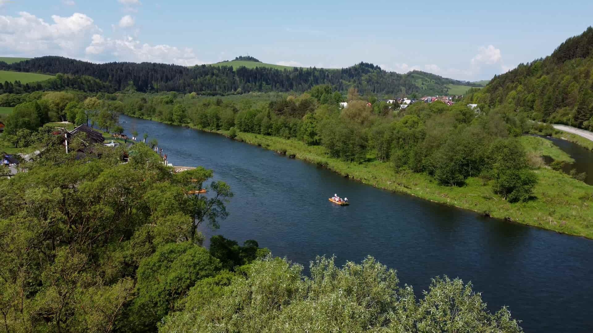 Dunajec nie sú len plte či raftovanie v spenených vlnách, ale aj čarovné výhľady