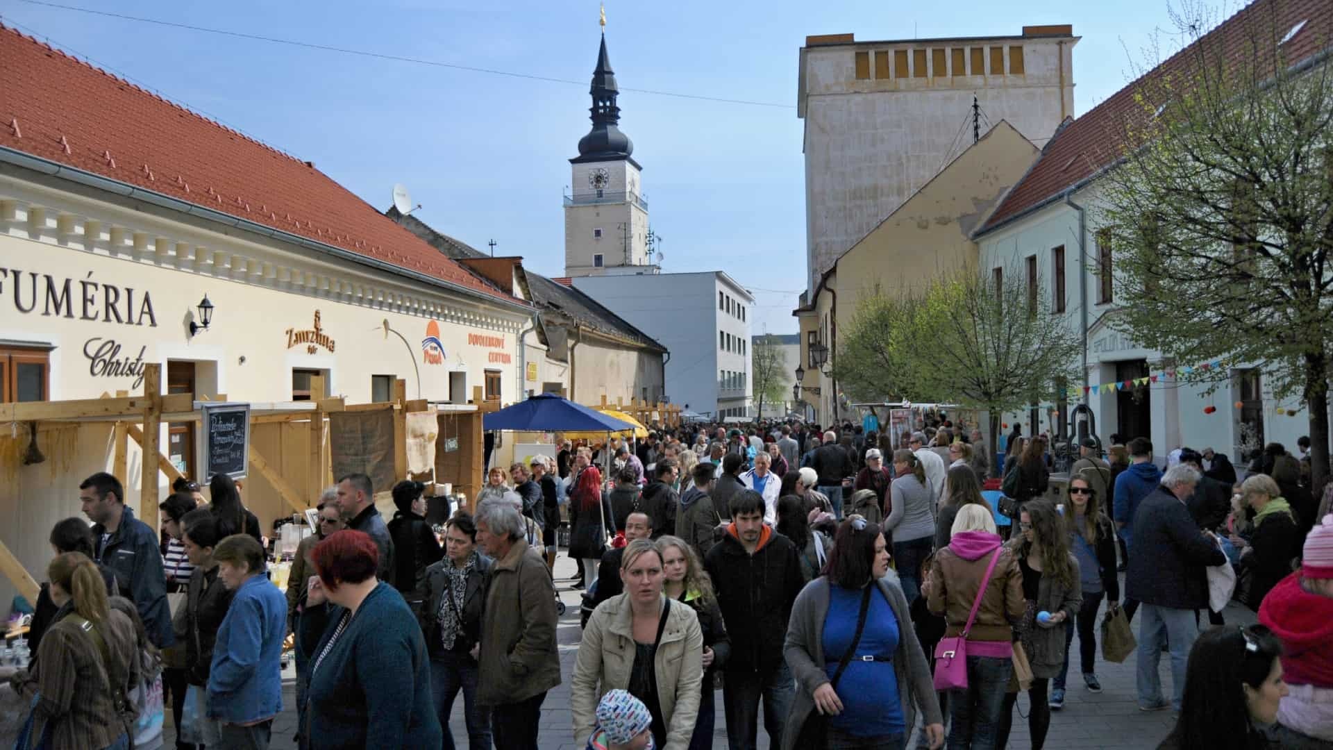 Desať rokov Trnavského rínku a otvoria aj historickú kostnicu