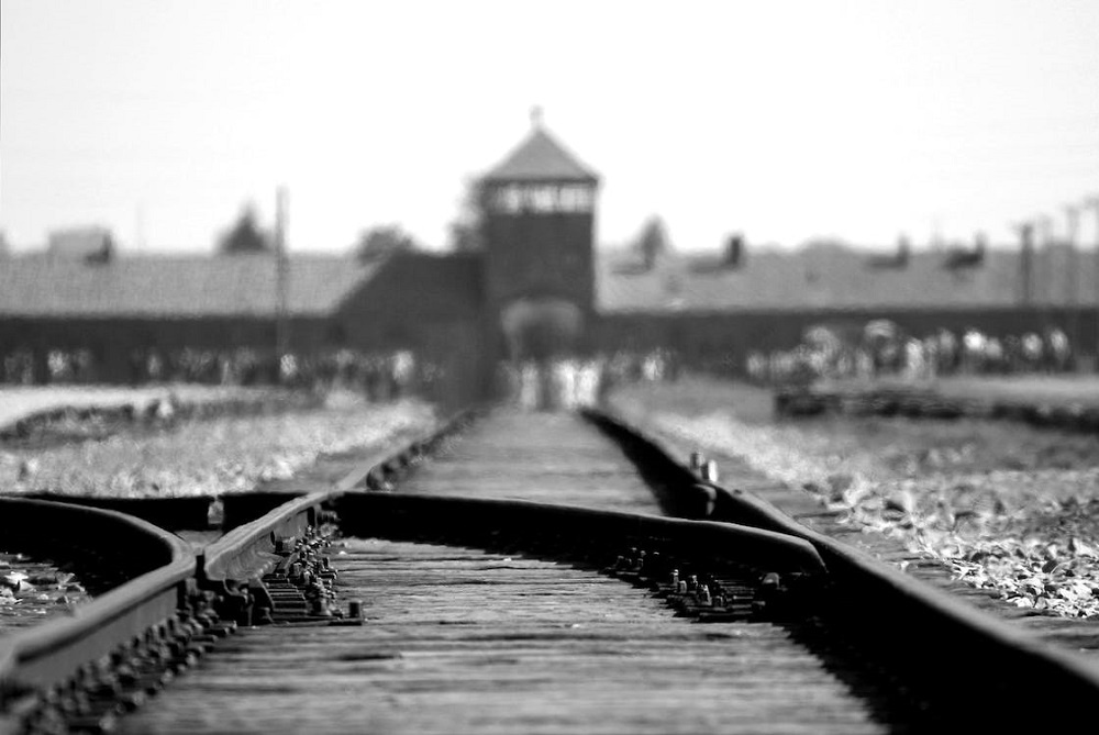 birkenau-auschwitz-concentration-camp-53442.jpeg