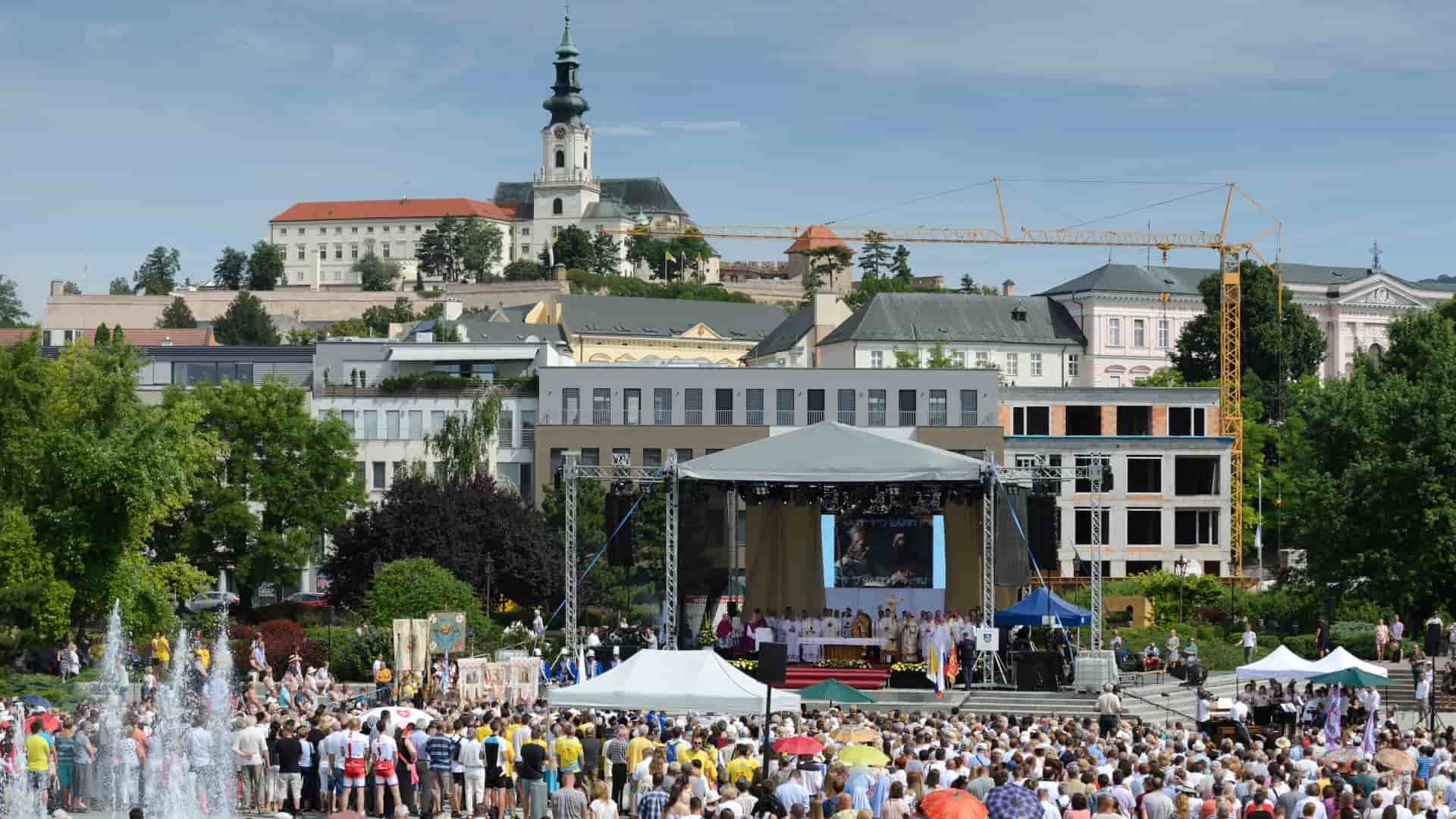 Nitra-Henrich-Mišovič-TASR