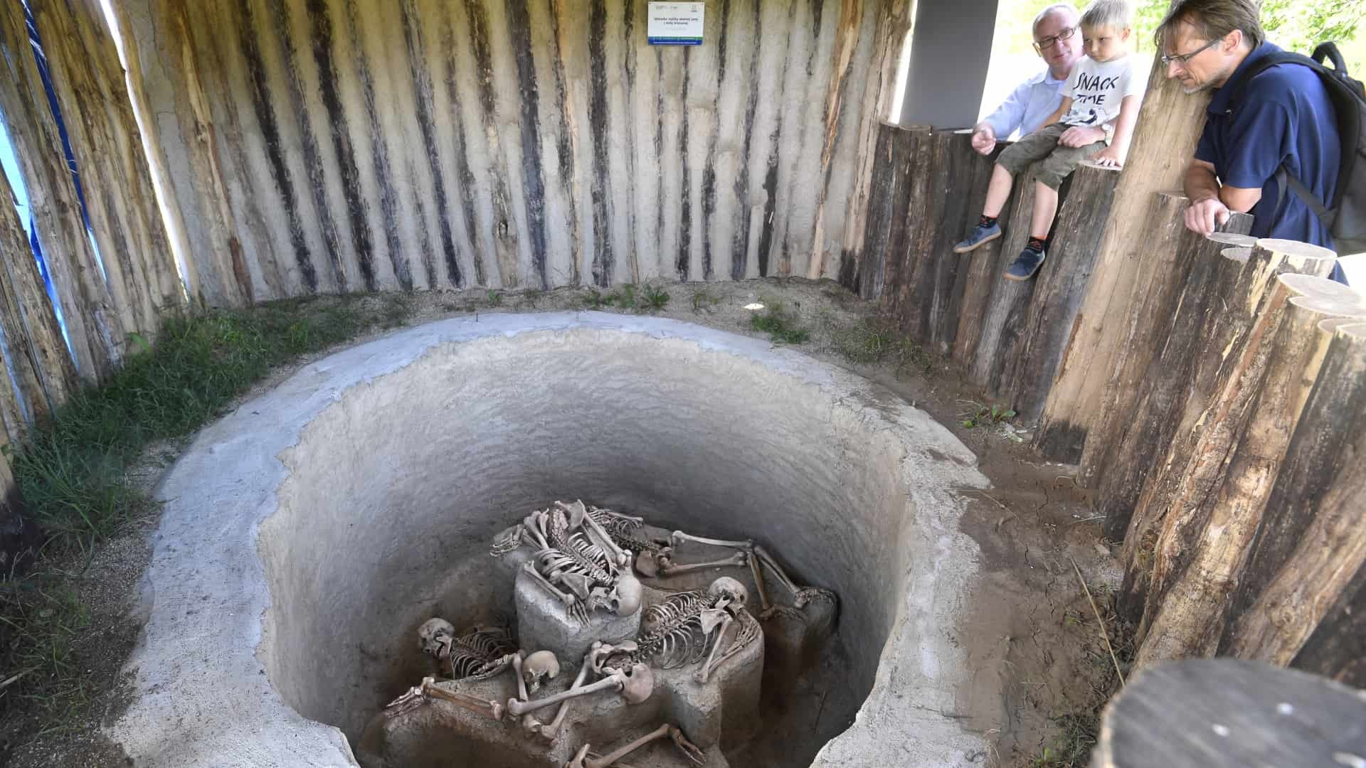 archeoskanzen-Myšľa-František-Iván-TASR